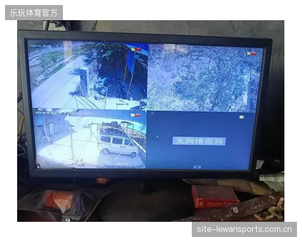 上海八万人体育场安防数据显示：海康威视鹰眼4.0系统将观众入场峰值耗时减少了32%